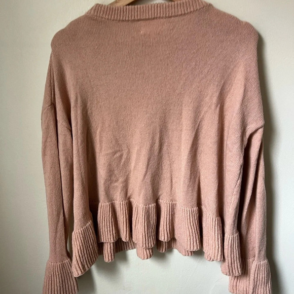 Cinq a Sept - Peach Bell Sleeve Sweater w/ Peplum Hem Size XS - Picture 4 of 5